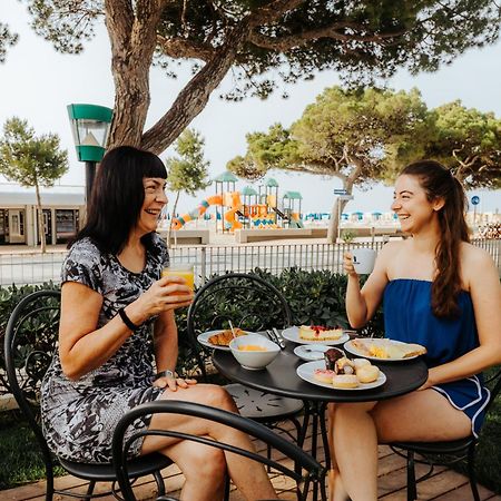 Hotel Villa Franca Lignano Sabbiadoro Kültér fotó