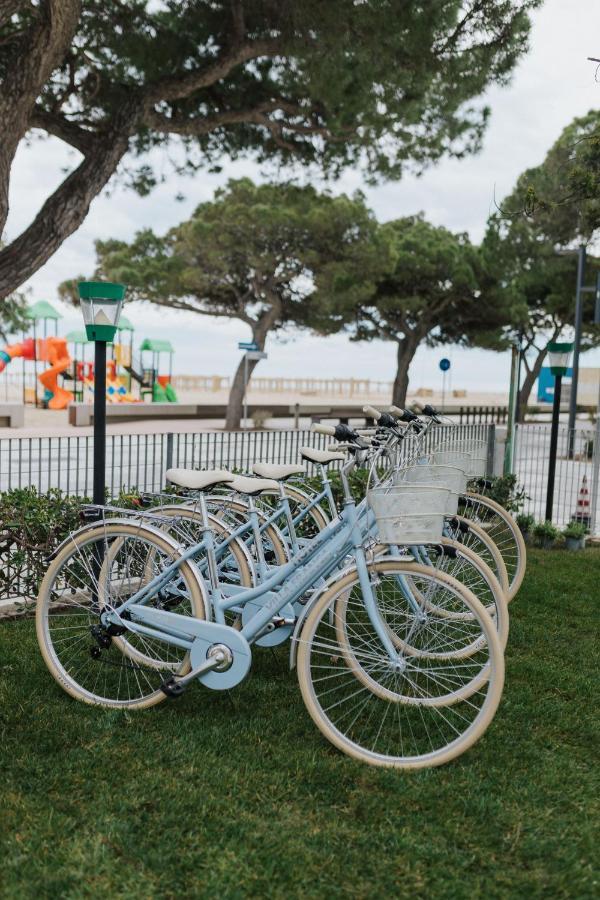 Hotel Villa Franca Lignano Sabbiadoro Kültér fotó