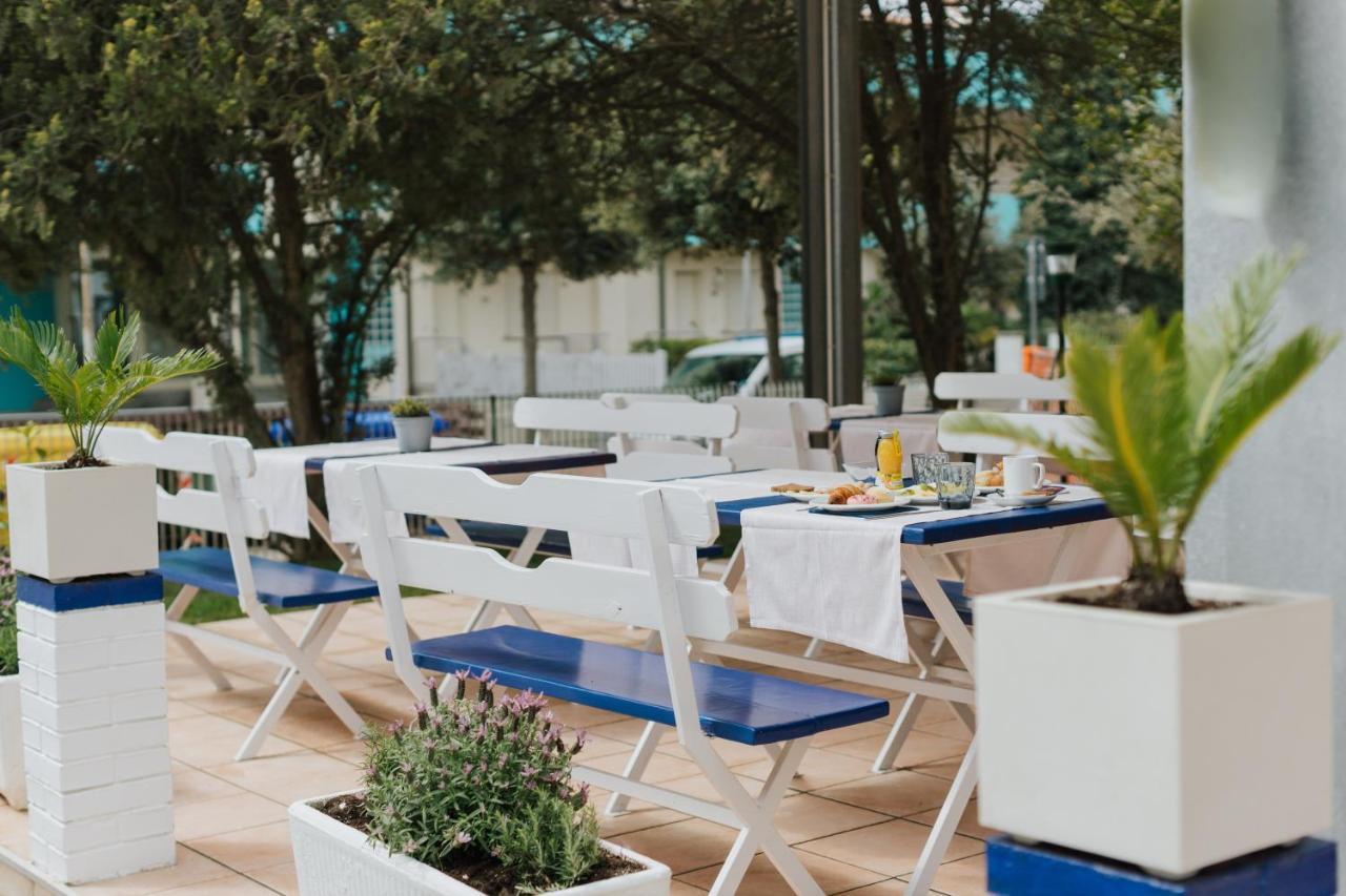 Hotel Villa Franca Lignano Sabbiadoro Kültér fotó