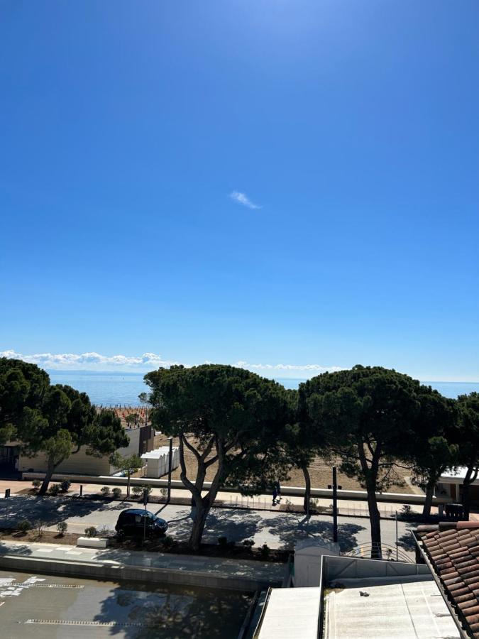 Hotel Villa Franca Lignano Sabbiadoro Kültér fotó
